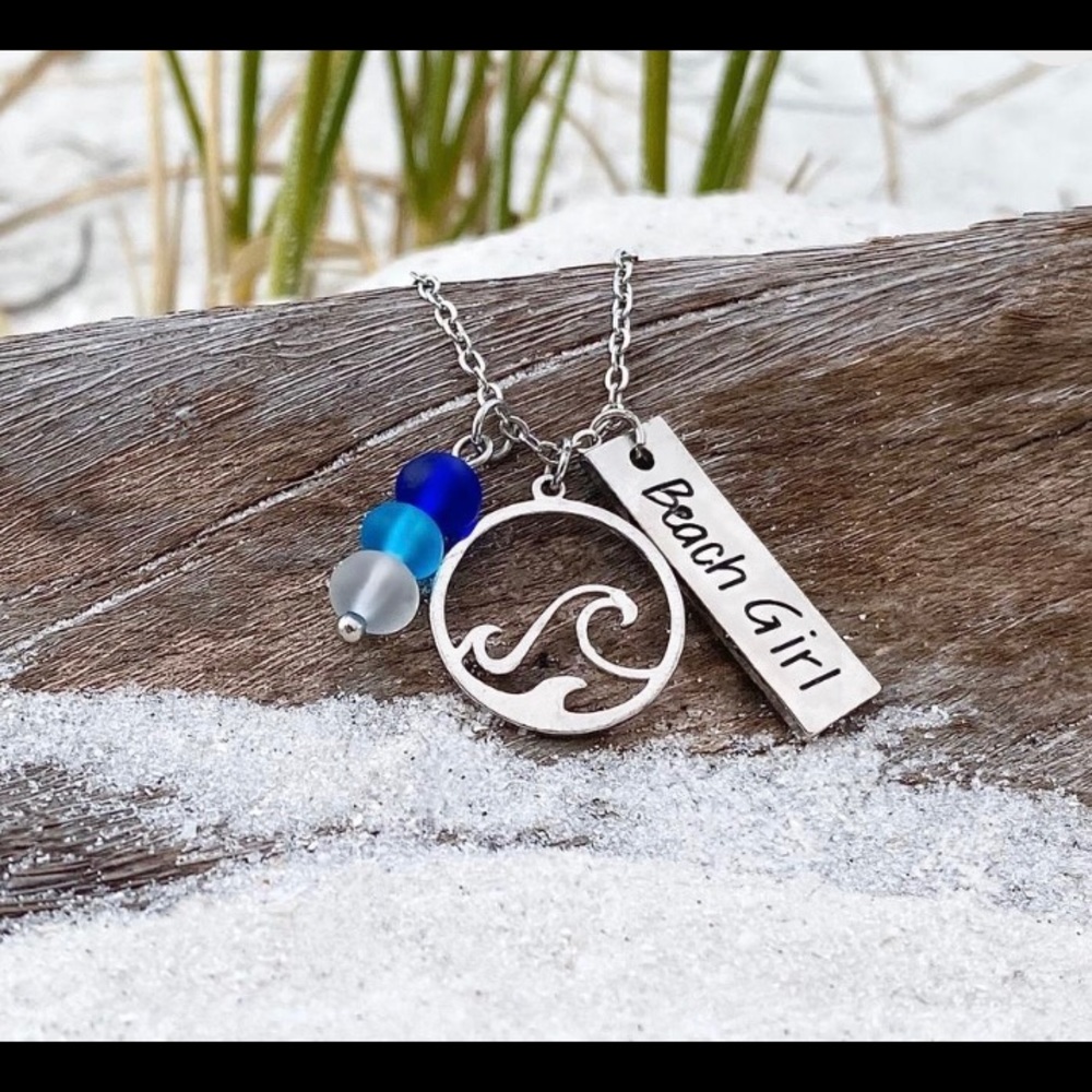 ❤️❤️Beach Girl Necklace 20”